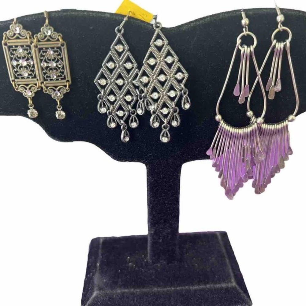 Jewelry Earrings $13Each,chandelier style,Black enamer over steel,rhinestones.!